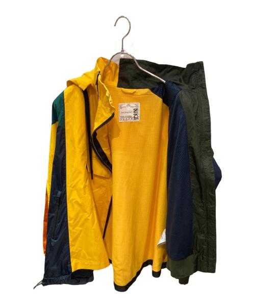 NIKE（ナイキ）NIKE (ナイキ) sacai (サカイ) ナイロンジャケット マルチカラー サイズ:Sの古着・服飾アイテム