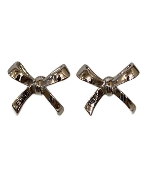 FENDI（フェンディ）FENDI (フェンディ) ロゴリボンピアス シルバーの古着・服飾アイテム