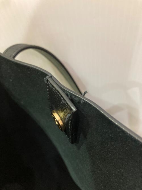 Saint Laurent Paris（サンローランパリ）Saint Laurent Paris (サンローランパリ) レザートートバッグ ブラックの古着・服飾アイテム