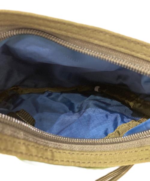 BRIEFING（ブリーフィング）BRIEFING (ブリーフィング) ショルダーポーチ カーキの古着・服飾アイテム