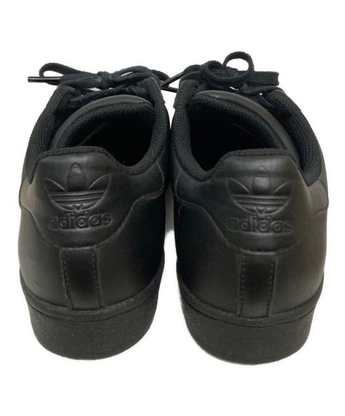 adidas（アディダス）adidas (アディダス) ローカットスニーカー ブラック サイズ:25cmの古着・服飾アイテム