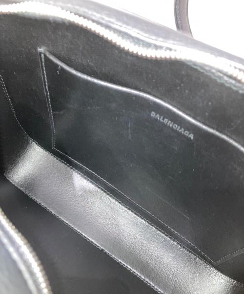 BALENCIAGA（バレンシアガ）BALENCIAGA (バレンシアガ) ショルダーバッグ ブラックの古着・服飾アイテム