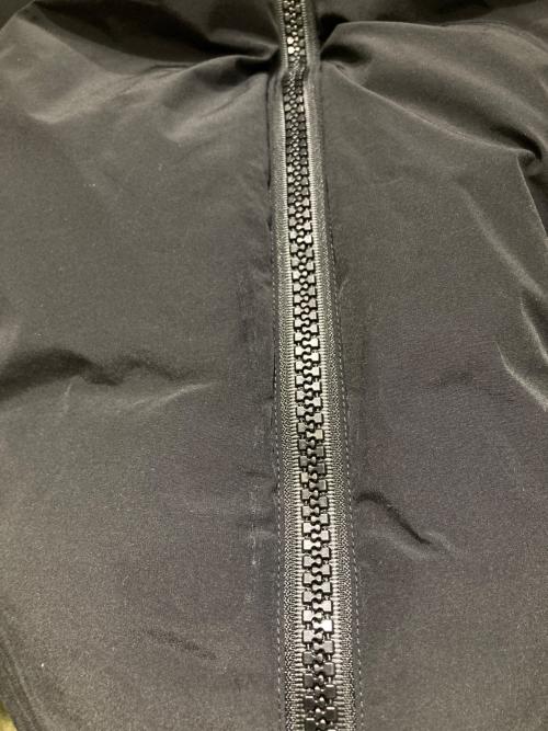 STERNBERG（スタンバーグ）STERNBERG (スタンバーグ) 撥水パファーダウン ブラック サイズ:Lの古着・服飾アイテム