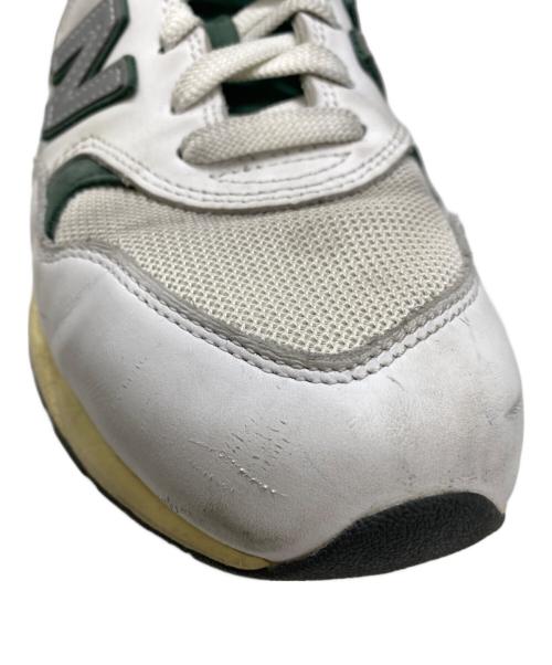 NEW BALANCE（ニューバランス）NEW BALANCE (ニューバランス) スニーカー ホワイト×グリーン サイズ:27㎝の古着・服飾アイテム