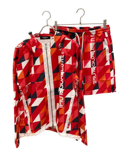 1PIU1UGUALE3 RELAX（ウノピゥウノウグァーレトレ リラックス）1PIU1UGUALE3 RELAX (ウノピゥウノウグァーレトレ リラックス) ロゴ総柄セットアップジャージ レッド サイズ:Lの古着・服飾アイテム