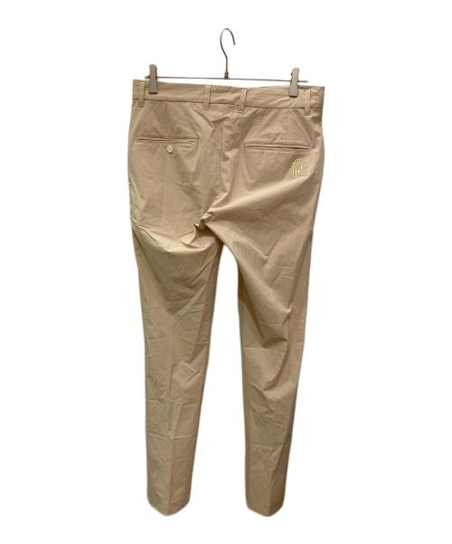 1piu1uguale3（ウノピュウノウグァーレトレ）1piu1uguale3 (ウノピュウノウグァーレトレ) ロゴゴルフパンツ ベージュ サイズ:4の古着・服飾アイテム