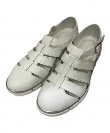 1piu1uguale3（ウノピュウノウグァーレトレ）の古着「レザー編みシューズ」｜ホワイト