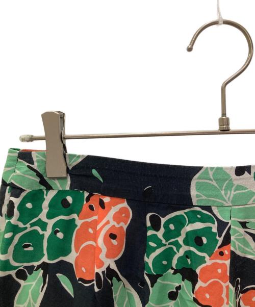 Demi-Luxe Beams（デミルクス ビームス）Demi-Luxe Beams (デミルクス ビームス) フラワープリントパンツ ブラック サイズ:Mの古着・服飾アイテム