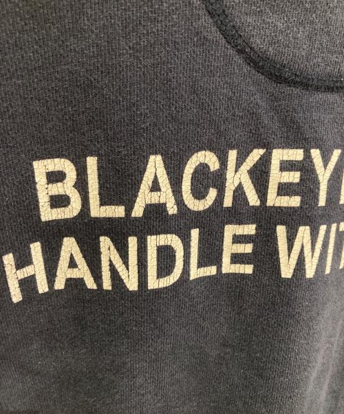 THE BLACK EYE PATCH（ブラックアイパッチ）THE BLACK EYE PATCH (ブラックアイパッチ) センター刺繍ロゴスウェット ネイビー サイズ:Lの古着・服飾アイテム