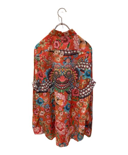 JUNYA WATANABE COMME des GARCONS（ジュンヤワタナベ コムデギャルソン）JUNYA WATANABE COMME des GARCONS ((ジュンヤワタナベ コムデギャルソン) ドラゴン＆フローラルプリント金ボタンシャツ オレンジ サイズ:Sの古着・服飾アイテム