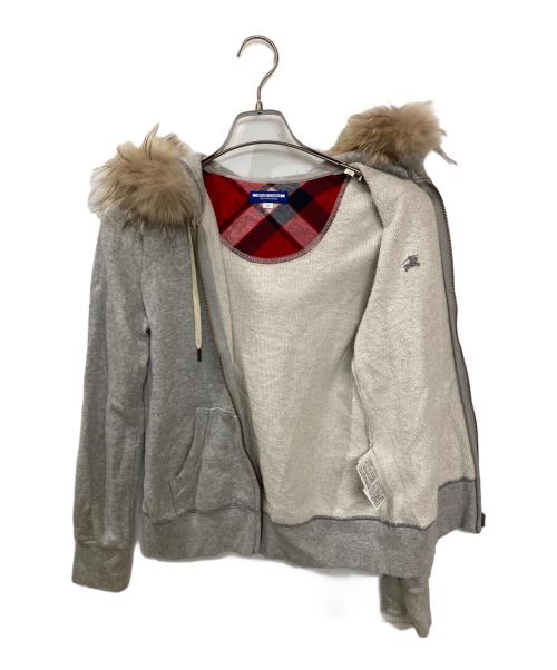 BURBERRY BLUE LABEL（バーバリー ブルー レーベル）BURBERRY BLUE LABEL (バーバリー ブルー レーベル) ラクーンファー付きロゴ刺繍ジップパーカー グレー サイズ:38の古着・服飾アイテム