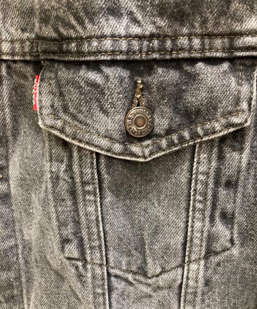 LEVI'S（リーバイス）LEVI'S (リーバイス) 先染めブラックデニムジャケット グレー サイズ:Lの古着・服飾アイテム