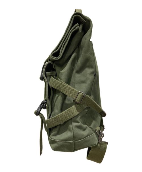 Van NUYS（バンナイズ）Van NUYS (バンナイズ) Type-A 帆布のバックパック オリーブの古着・服飾アイテム