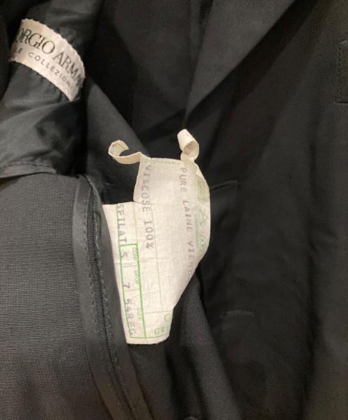 GIORGIO ARMANI LE COLLEZIONI（ジョルジオアルマーニ）GIORGIO ARMANI LE COLLEZIONI (ジョルジオアルマーニ) 3Bテーラードジャケット ブラック サイズ:54の古着・服飾アイテム