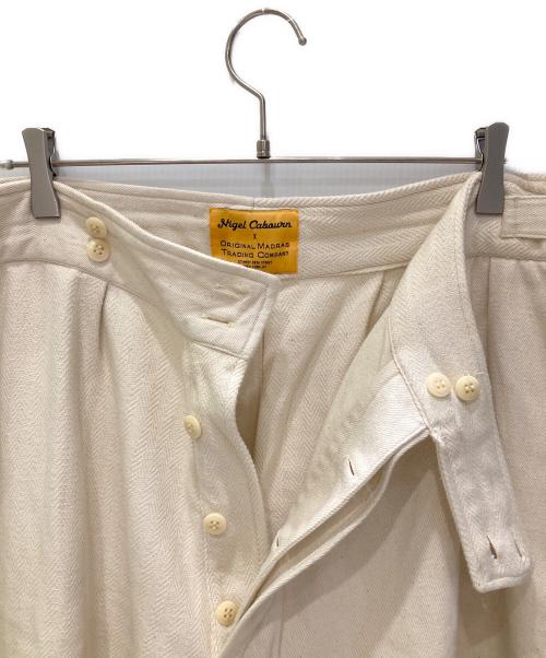 NIGEL CABOURN（ナイジェルケーボン）NIGEL CABOURN (ナイジェルケーボン) ORIGINAL MADRAS TRADING COMPANY オフィサーズショーツ ベージュ サイズ:XLの古着・服飾アイテム