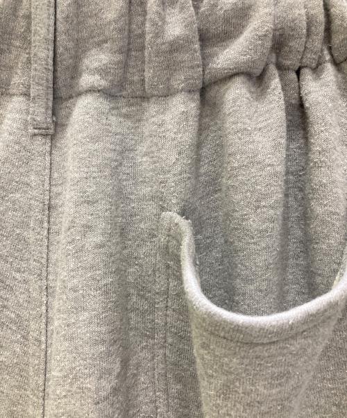 sillage（シアージ）sillage (シアージ) スウェットサーキュラーパンツ グレー サイズ:FREEの古着・服飾アイテム