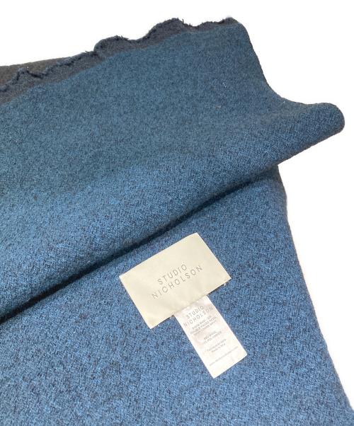 STUDIO NICHOLSON（スタジオ ニコルソン）STUDIO NICHOLSON (スタジオ ニコルソン) ソフィアスカーフ ネイビーの古着・服飾アイテム