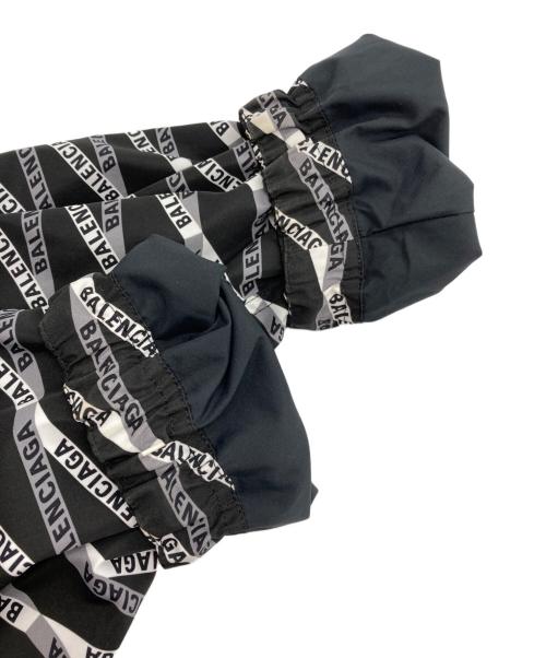 BALENCIAGA（バレンシアガ）BALENCIAGA (バレンシアガ) ロゴ総柄ナイロンジャケット ブラック サイズ:44の古着・服飾アイテム