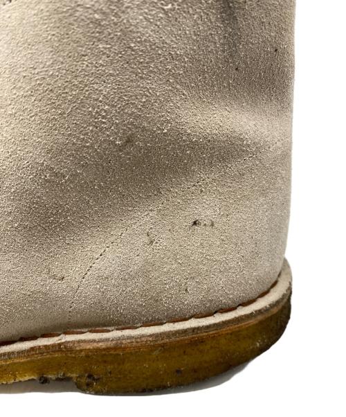 CLARKS（クラークス）CLARKS (クラークス) デザートブーツ ベージュ サイズ:US9の古着・服飾アイテム