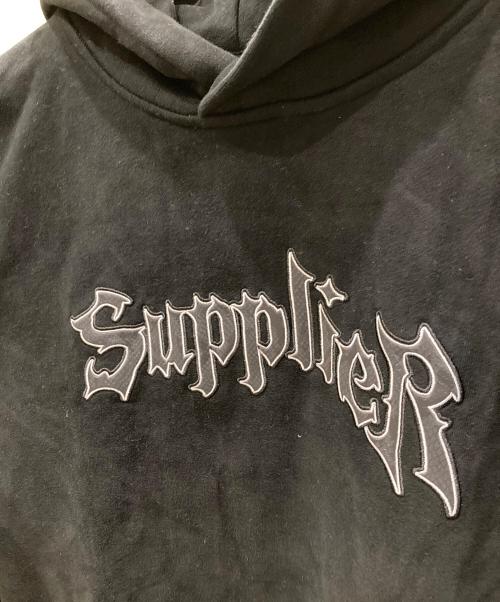SUPPLIER（サプライヤー）SUPPLIER (サプライヤー) ロゴスウェットパーカー ブラック サイズ:Lの古着・服飾アイテム