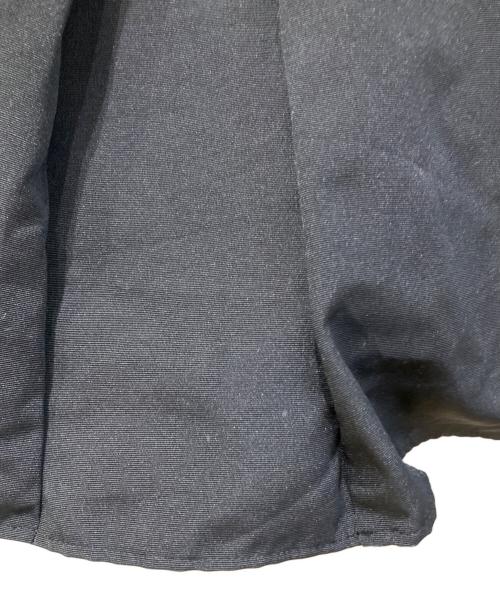 Heve（ヘイヴ）Heve (ヘイヴ) ラッフルグログラントップス ブラック サイズ:FREEの古着・服飾アイテム