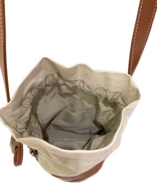 OHGA（オオガ）OHGA (オオガ) キャンバスレザー巾着ショルダーバッグ ベージュの古着・服飾アイテム