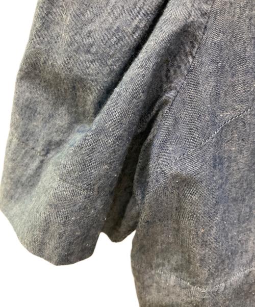 45R（フォーティファイブ・アール）45R (フォーティファイブ・アール) シャンブレーフレアブラウス ブルー サイズ:3の古着・服飾アイテム