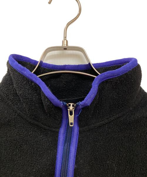 Patagonia SYNCHILLA（パタゴニア シンチラ）Patagonia SYNCHILLA (パタゴニア シンチラ) 企業ロゴ入りフリースジャケット ブラック サイズ:Lの古着・服飾アイテム