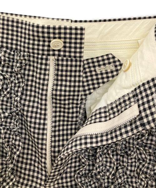 COMME des GARCONS HOMME PLUS（コムデギャルソンオムプリュス）COMME des GARCONS HOMME PLUS (コムデギャルソンオムプリュス) ギンガムチェックフリルハーフパンツ ブラック サイズ:Sの古着・服飾アイテム