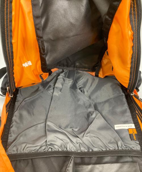 MOUNTAIN HARD WEAR（マウンテンハードウェア）MOUNTAIN HARD WEAR (マウンテンハードウェア) リュック ブラックの古着・服飾アイテム