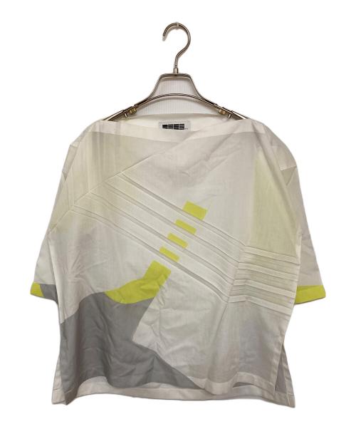 132 5. ISSEY MIYAKE（132 5. イッセイ ミヤケ）132 5. ISSEY MIYAKE (132 5. イッセイ ミヤケ) 半袖プリーツデザインブラウス ホワイト サイズ:2の古着・服飾アイテム