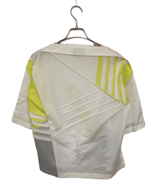 132 5. ISSEY MIYAKE（132 5. イッセイ ミヤケ）132 5. ISSEY MIYAKE (132 5. イッセイ ミヤケ) 半袖プリーツデザインブラウス ホワイト サイズ:2の古着・服飾アイテム