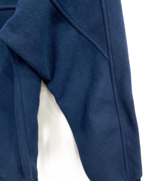 FRED PERRY（フレッドペリー）FRED PERRY (フレッドペリー) フリースジャケット ネイビー サイズ:Lの古着・服飾アイテム