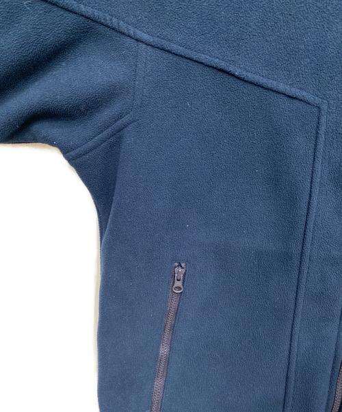FRED PERRY（フレッドペリー）FRED PERRY (フレッドペリー) フリースジャケット ネイビー サイズ:Lの古着・服飾アイテム