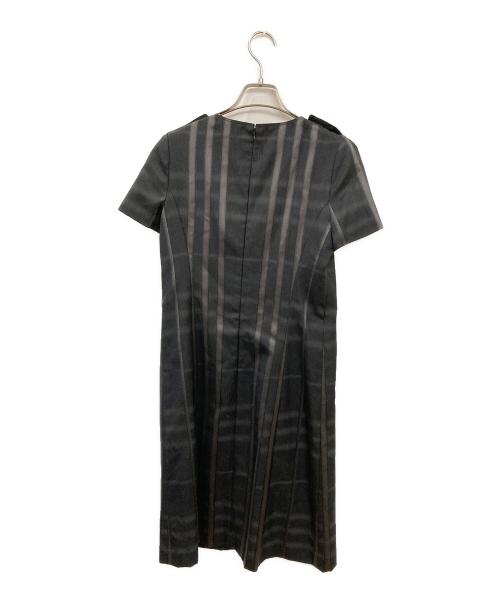 BURBERRY LONDON（バーバリーロンドン）BURBERRY LONDON (バーバリーロンドン) ウルシルクチェックワンピース ブラック サイズ:Mの古着・服飾アイテム