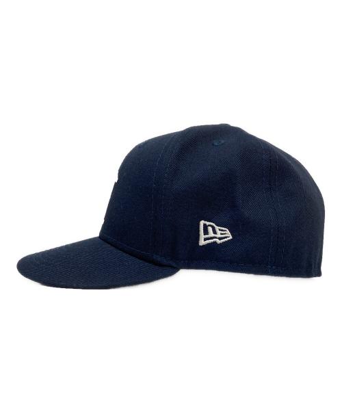 stussy（ステューシー）stussy (ステューシー) New Era (ニューエラ) NYロゴベースボールキャップ ネイビー サイズ:7 3/8　(58.7cm)の古着・服飾アイテム