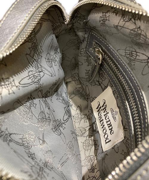 Vivienne Westwood（ヴィヴィアンウエストウッド）Vivienne Westwood (ヴィヴィアンウエストウッド) ショルダーバッグ グレーの古着・服飾アイテム