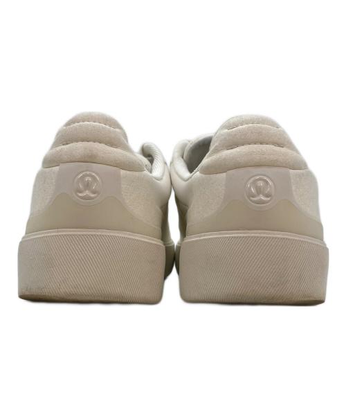 LULULEMON（ルルレモン）LULULEMON (ルルレモン) ローカットスニーカー ホワイト サイズ:27.5の古着・服飾アイテム