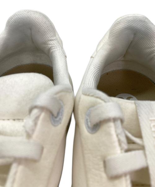 LULULEMON（ルルレモン）LULULEMON (ルルレモン) ローカットスニーカー ホワイト サイズ:27.5の古着・服飾アイテム