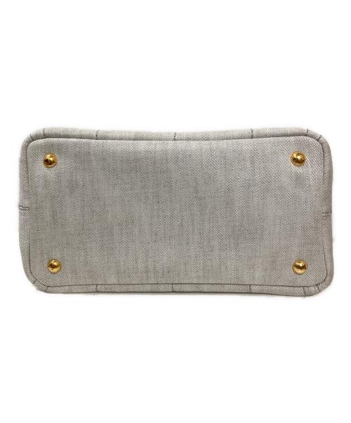 PRADA（プラダ）PRADA (プラダ) カナパフラワーモチーフハンドバッグ ライトグレーの古着・服飾アイテム