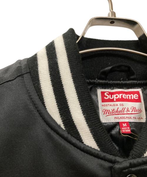 SUPREME（シュプリーム）SUPREME (シュプリーム) MITCHELL & NESS (ミッチェルアンドネス) サテンバーシティジャケット ブラック サイズ:Mの古着・服飾アイテム
