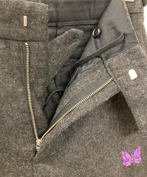 Needles（ニードルズ）Needles (ニードルズ) パピヨン刺繍ウール混スラックス グレー サイズ:XSの古着・服飾アイテム