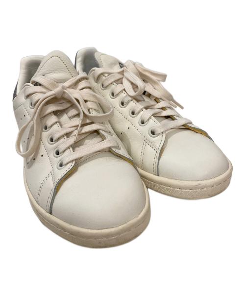 adidas（アディダス）adidas (アディダス) Stan Smith Pantone アイボリー サイズ:23.5cmの古着・服飾アイテム
