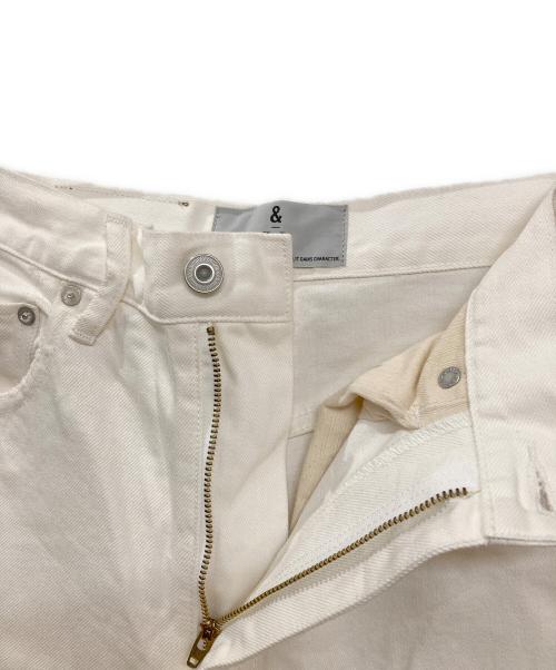 Curensology（カレンソロジー）Curensology (カレンソロジー) &RC カーヴィーデニムパンツ ホワイト サイズ:34の古着・服飾アイテム