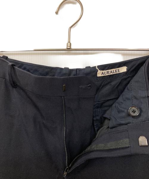 AURALEE（オーラリー）AURALEE (オーラリー) LIGHT WOOL MAX GABARDINE SLACKS ネイビー サイズ:3の古着・服飾アイテム