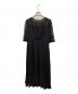 EMOTIONALL DRESSES（エモーショナルドレッシーズ）の古着「レース切替タックワンピース」｜ブラック