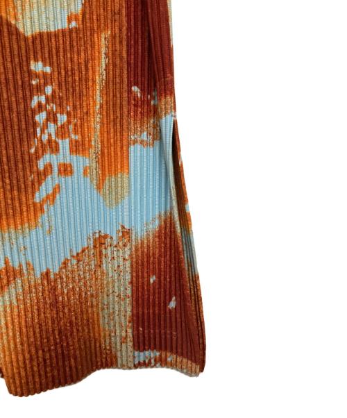 HOMME PLISSE ISSEY MIYAKE（オム プリッセ イッセイ ミヤケ）HOMME PLISSE ISSEY MIYAKE (オム プリッセ イッセイ ミヤケ) WIND WALK ロングベスト オレンジ×ブルー サイズ:1の古着・服飾アイテム