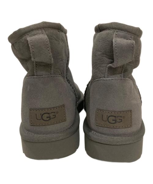 UGG（アグ）UGG (アグ) クラシック ミニ IIムートンブーツ グレー サイズ:24cmの古着・服飾アイテム