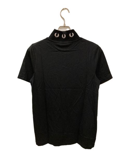 FRED PERRY（フレッドペリー）FRED PERRY (フレッドペリー) ローレル刺繍Tシャツ ブラック サイズ:10の古着・服飾アイテム