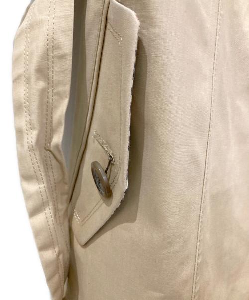 BURBERRY BLUE LABEL（バーバリーロンドンブルーレーベル）BURBERRY BLUE LABEL (バーバリーロンドンブルーレーベル) ゴム引きステンカラーコート ベージュ サイズ:38の古着・服飾アイテム